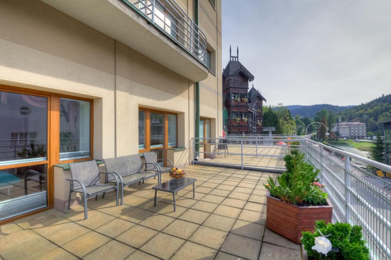 Apartmán Z Tarasem 204 *